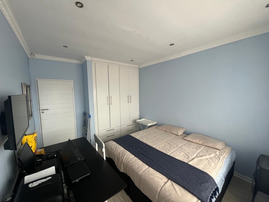 To Let 3 Bedroom Property for Rent in Sunnyridge Eastern Cape